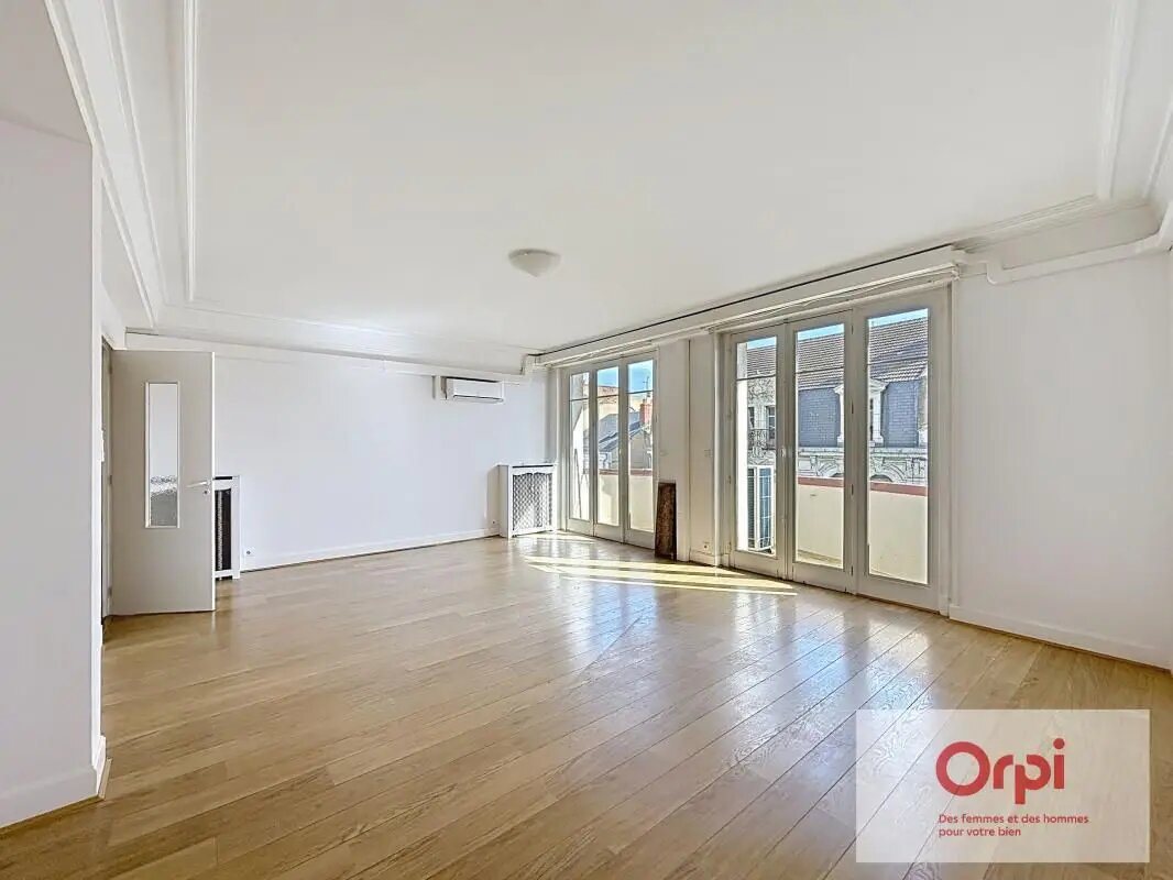 Appartement à louer, 116m², Montluçon
