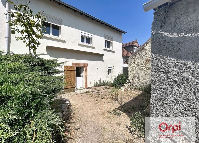Maison à louer, 86m², Doyet