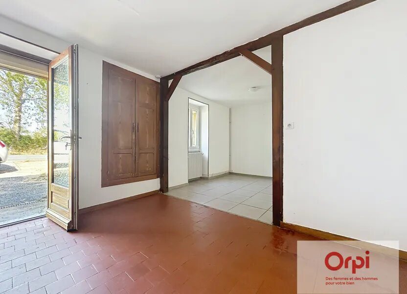Maison à louer, 86m², Doyet