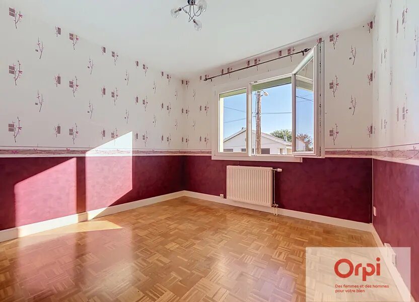 Maison à louer, 142m², Domérat