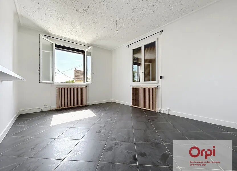 Maison à louer, 117m², Domérat