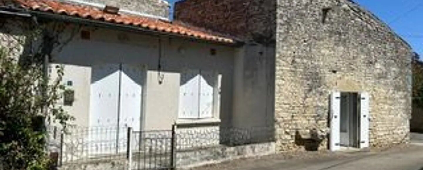 Maison à vendre, 56m², Dampierre-sur-Boutonne