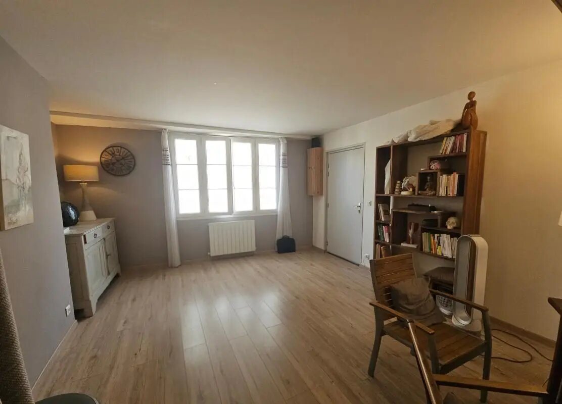 Appartement à louer, 30m², Gémozac
