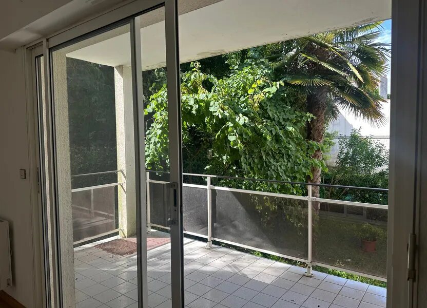 Appartement à vendre, 72m², Saintes