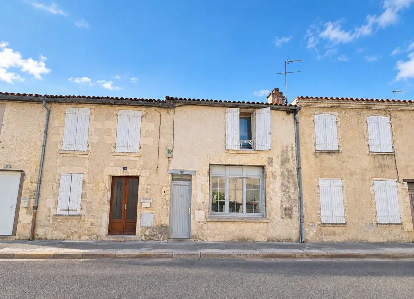 Maison à vendre, 120m², Saint-Jean-d'Angély