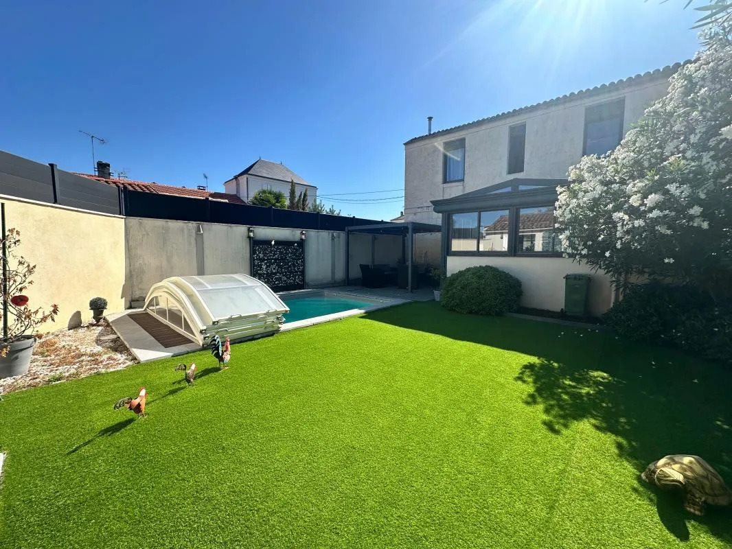 Maison à vendre, 160m², Saintes