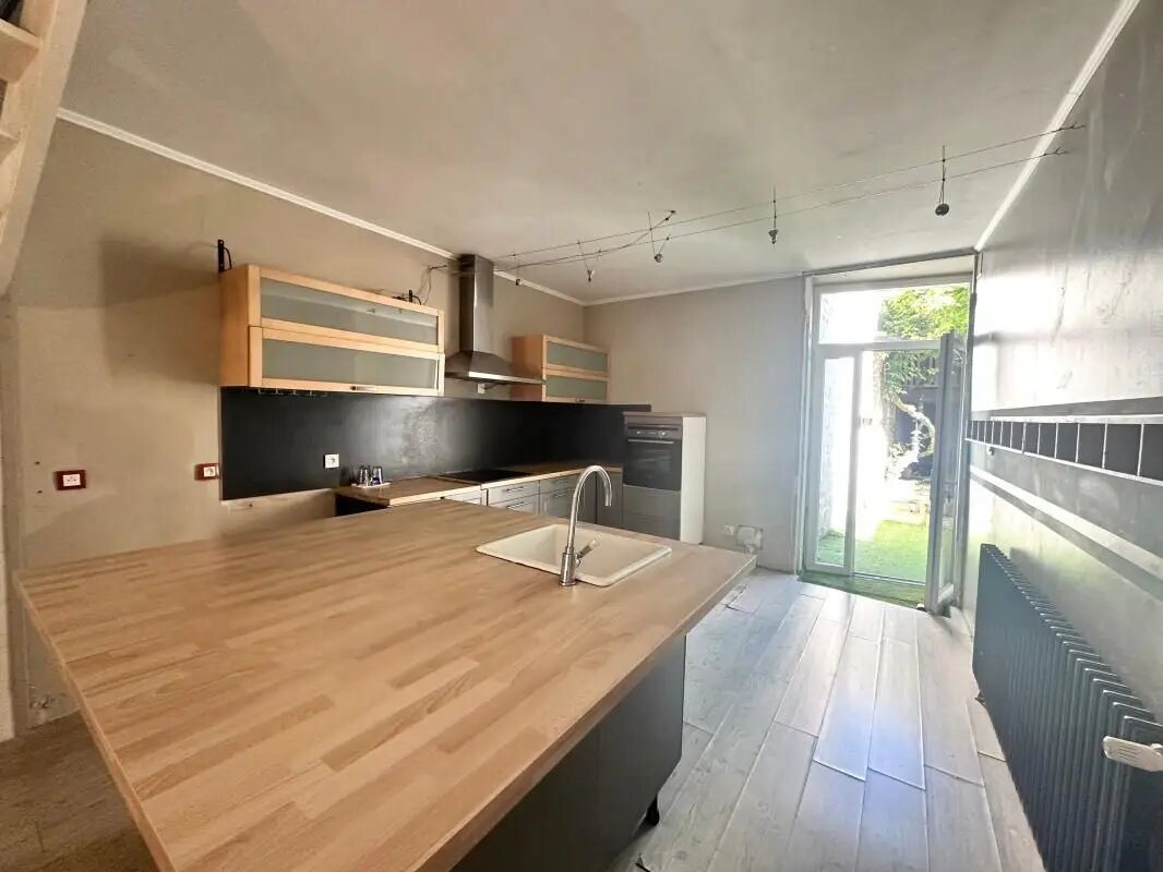 Maison à vendre, 136m², Saintes