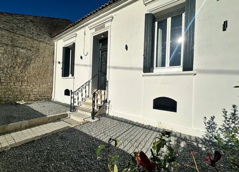 Maison à vendre, 74m², Saintes