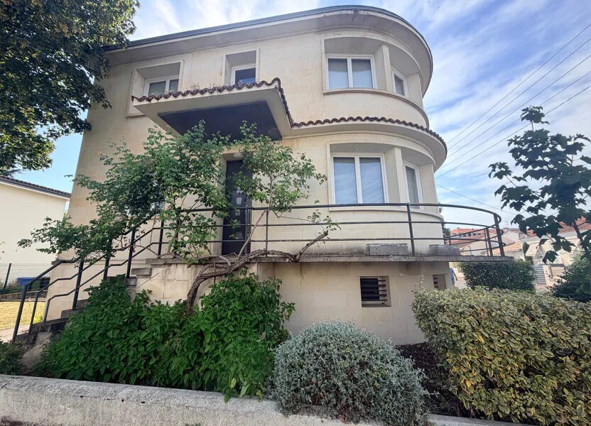 Maison à vendre, 180m², Saintes