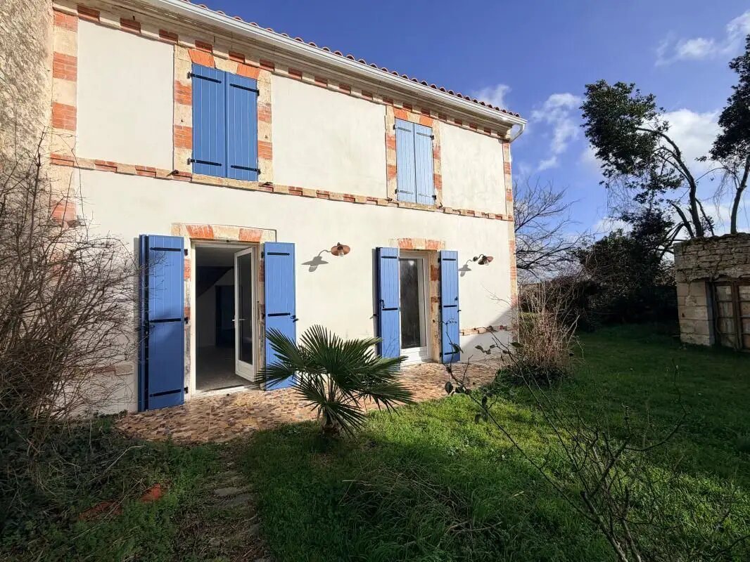 Maison à vendre, 115m², Trizay