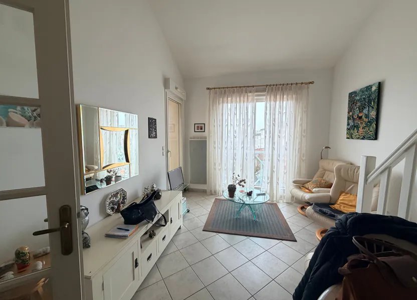 Appartement à vendre, 71m², Saintes