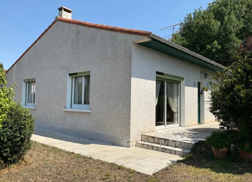 Maison à vendre, 103m², Saint-Georges-des-Coteaux