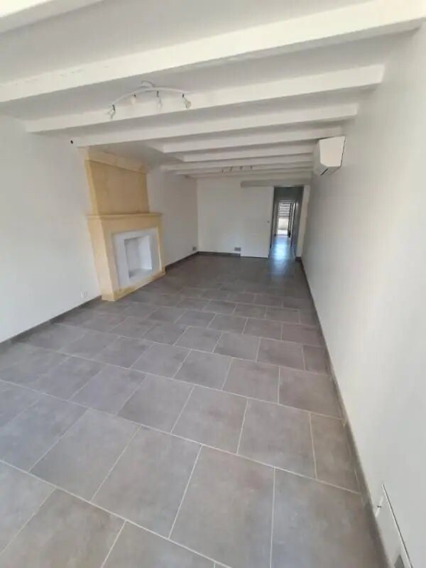 Maison à louer, 77m², Saint-Savinien