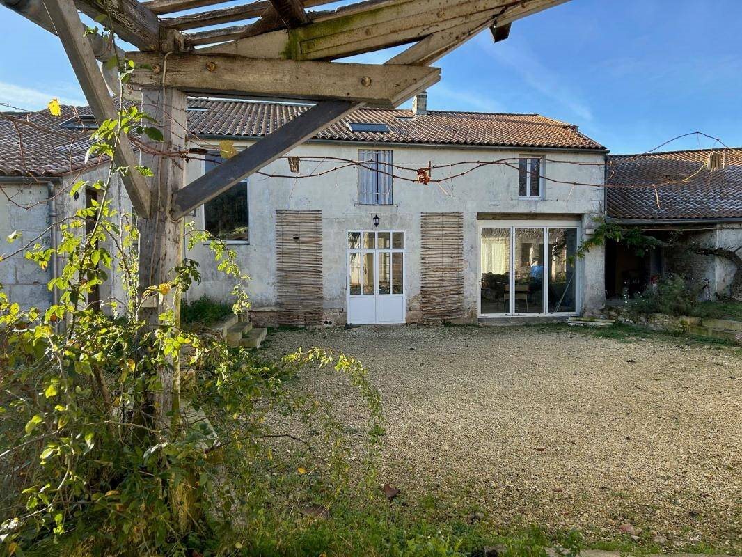 Maison à vendre, 290m², Pont-l'Abbé-d'Arnoult