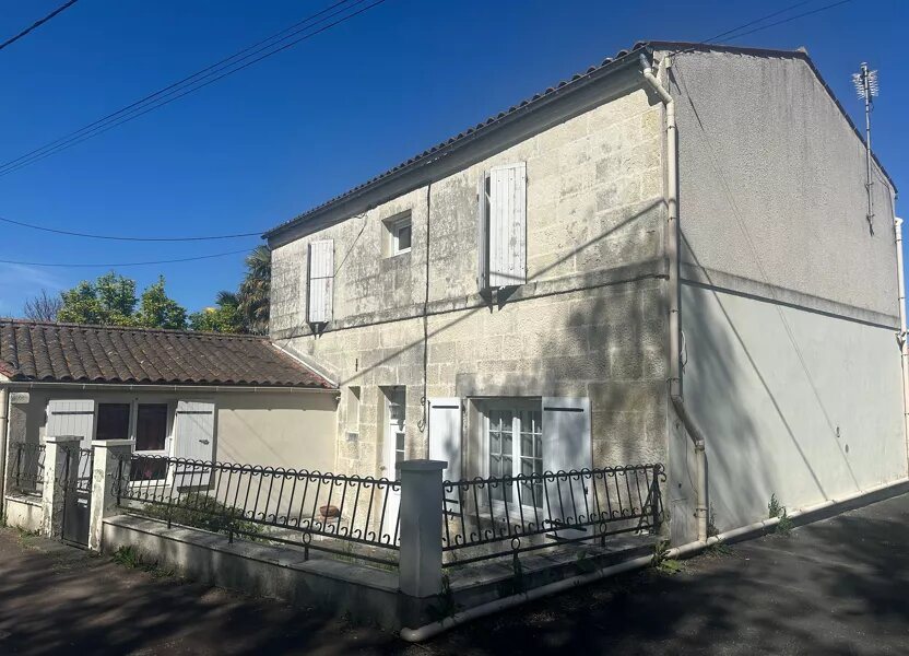 Maison à vendre, 130m², Saintes