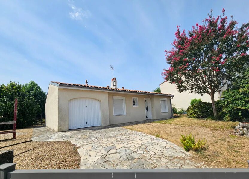Maison à louer, 80m², Saintes