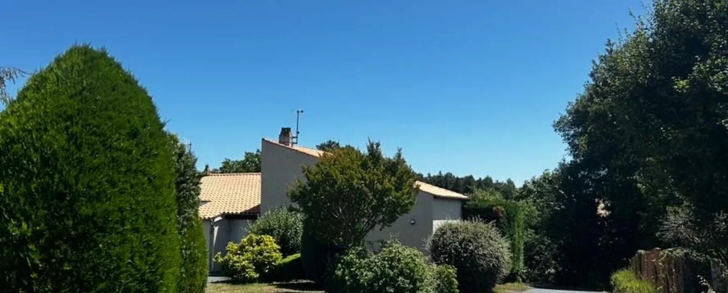 Maison à vendre, 141m², Pont-l'Abbé-d'Arnoult