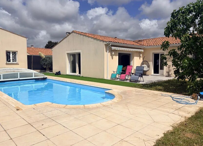 Maison à vendre, 142m², Saintes