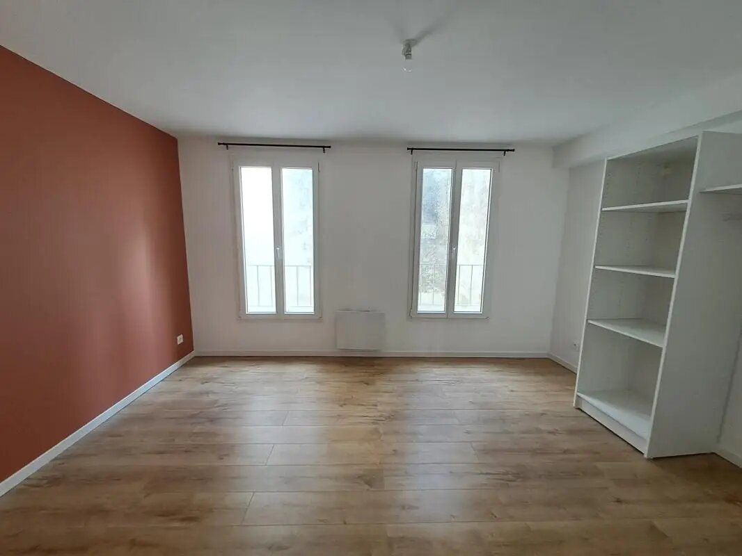 Appartement à louer, 45m², Saint-Jean-d'Angély