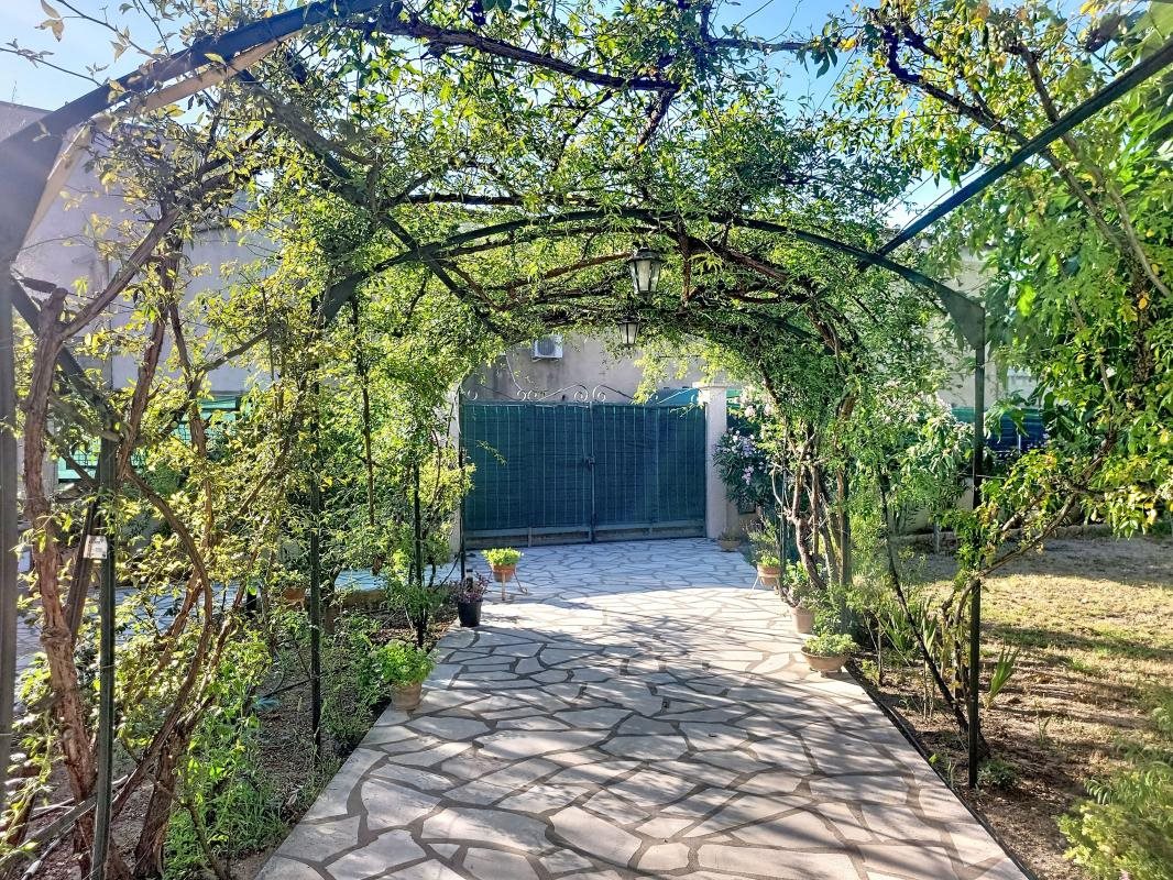 Maison à vendre, 189m², Uchaud