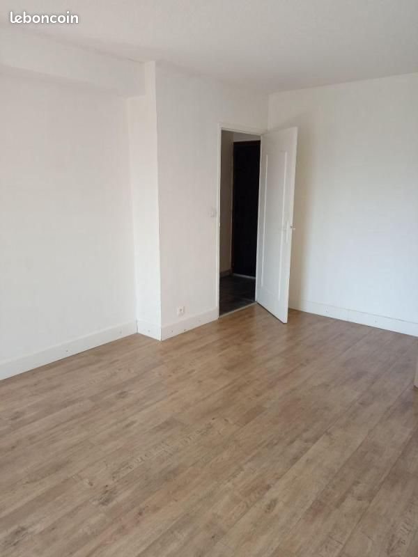 Appartement à louer, 81m², Sassenage