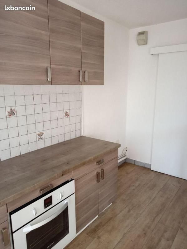 Appartement à louer, 81m², Sassenage