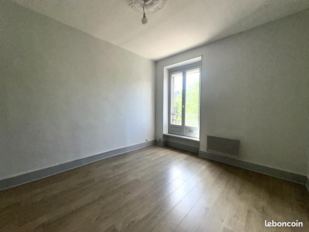 Appartement à louer, 90m², Grenoble