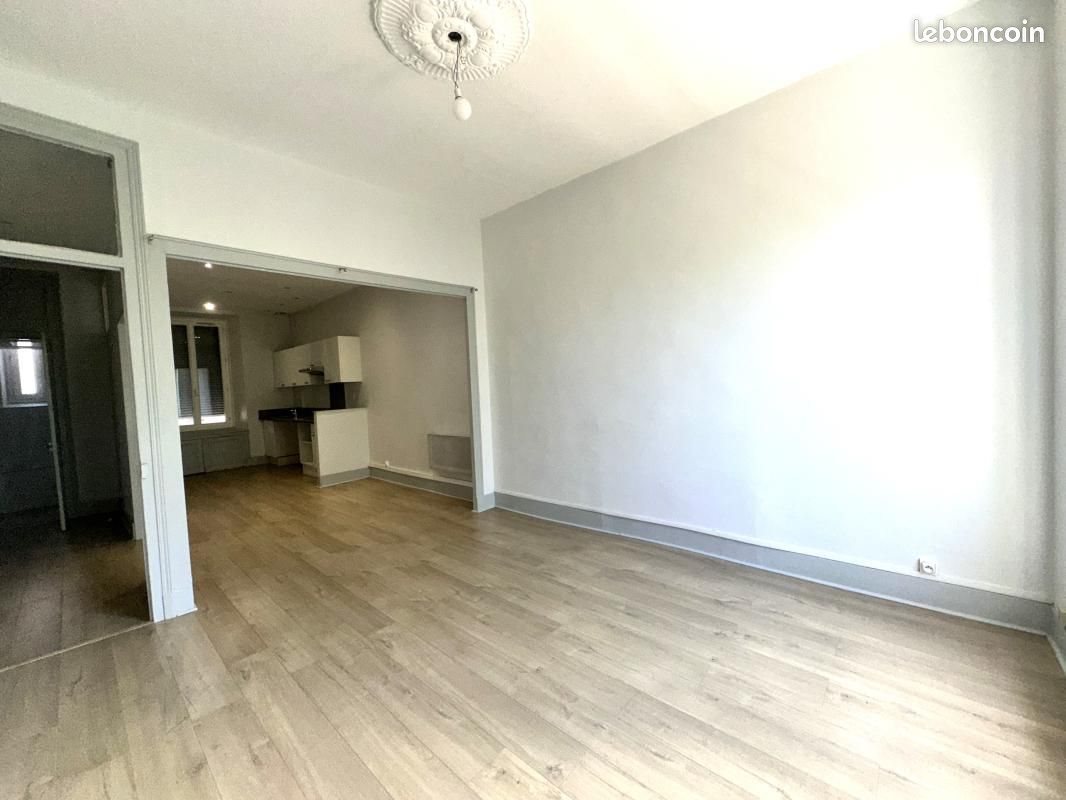Appartement à louer, 90m², Grenoble