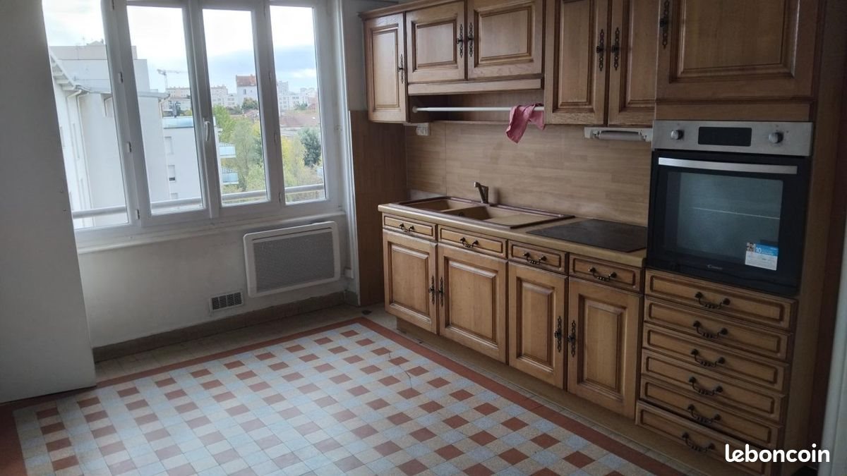 Appartement à louer, 98m², Lyon 8ème
