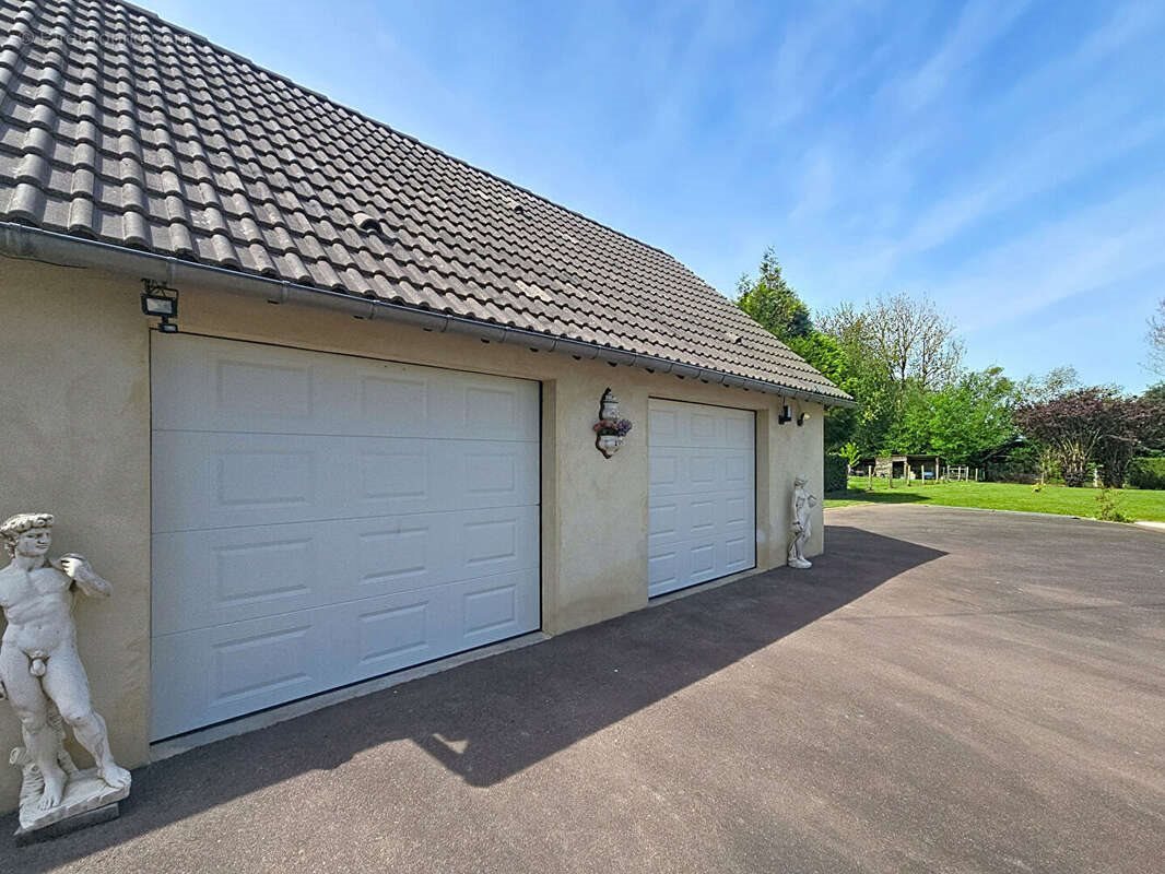 Maison à vendre, 103m², Valsemé