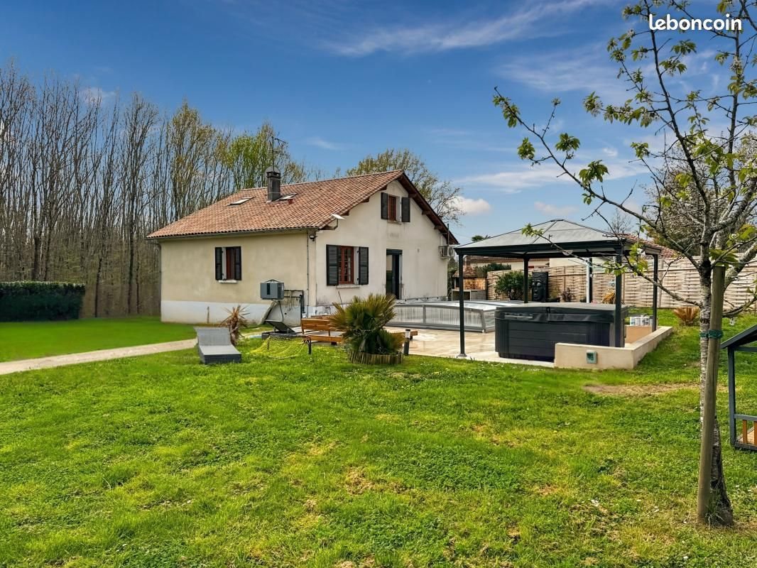 Maison à vendre, 156m², Douzillac