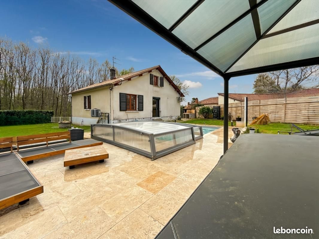 Maison à vendre, 156m², Douzillac
