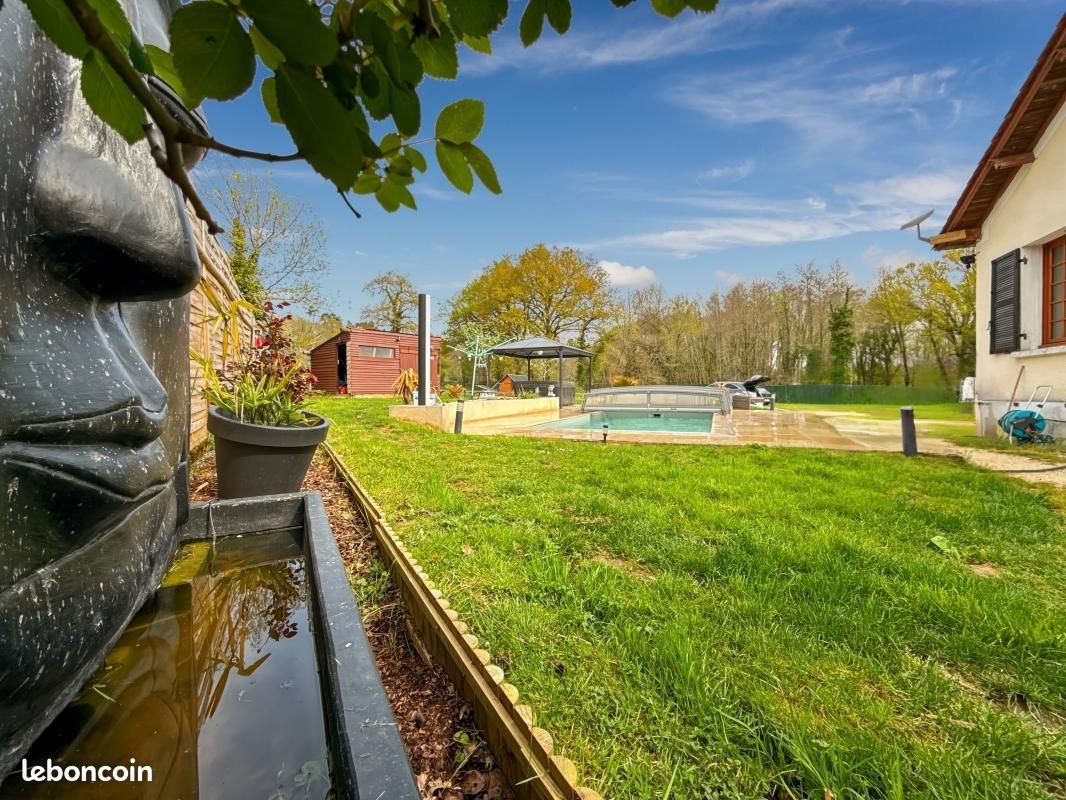 Maison à vendre, 156m², Douzillac