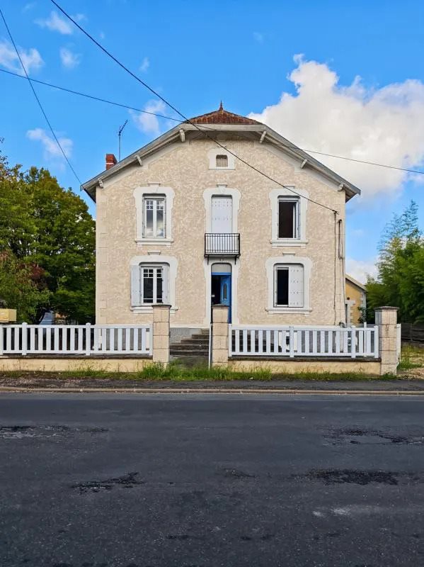Maison à louer, 153m², Saint-Astier