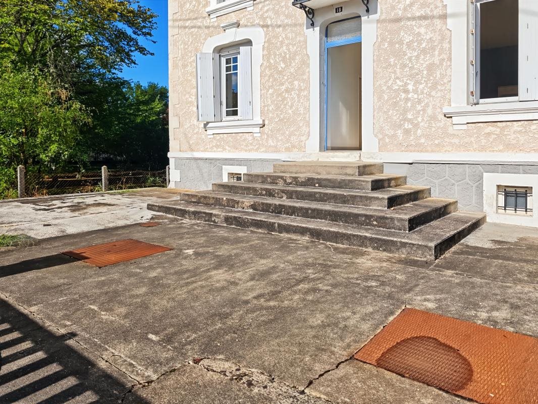 Maison à louer, 153m², Saint-Astier