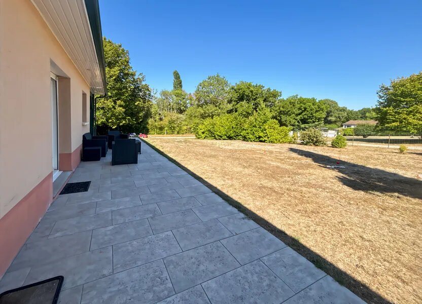 Maison à louer, 123m², Annesse-et-Beaulieu