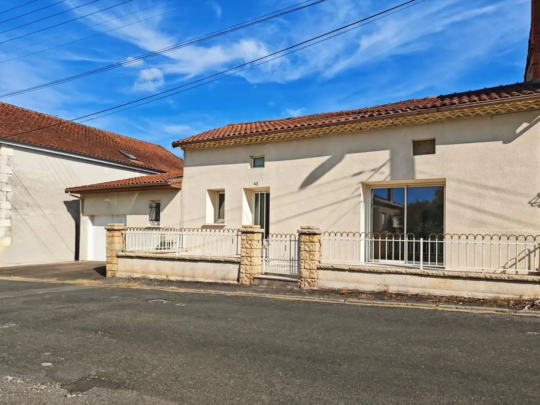 Maison à louer, 129m², Saint-Astier