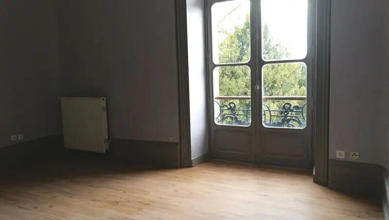 Appartement à louer, 117m², Annesse-et-Beaulieu