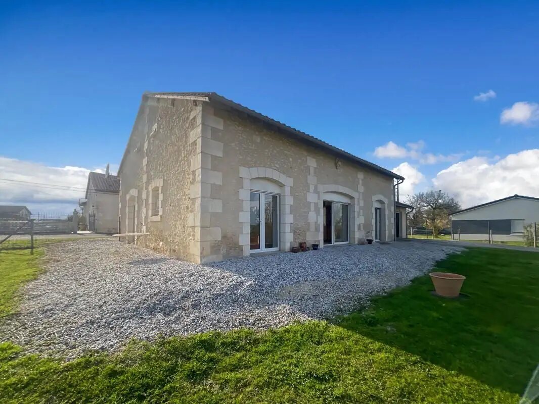 Maison à vendre, 103m², Mensignac