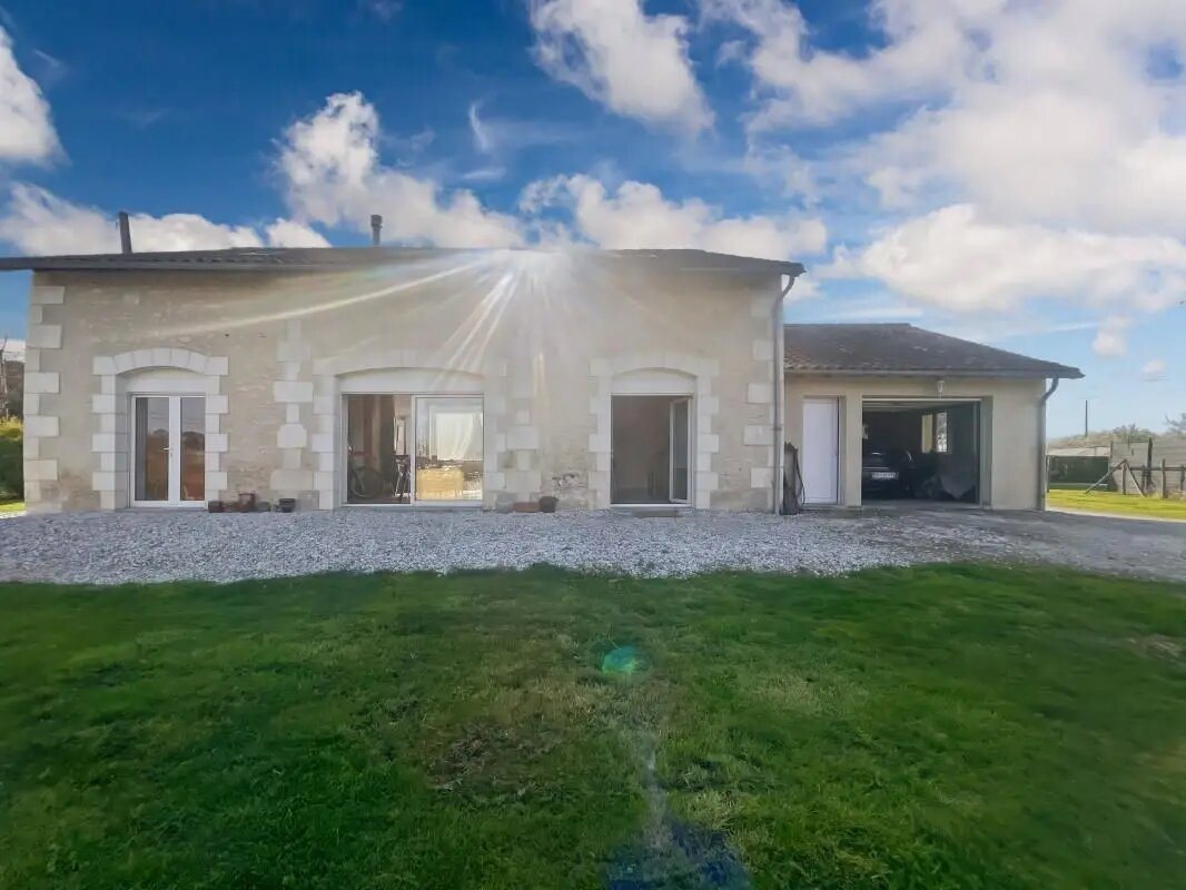 Maison à vendre, 103m², Mensignac