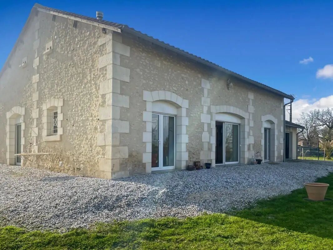 Maison à vendre, 103m², Mensignac