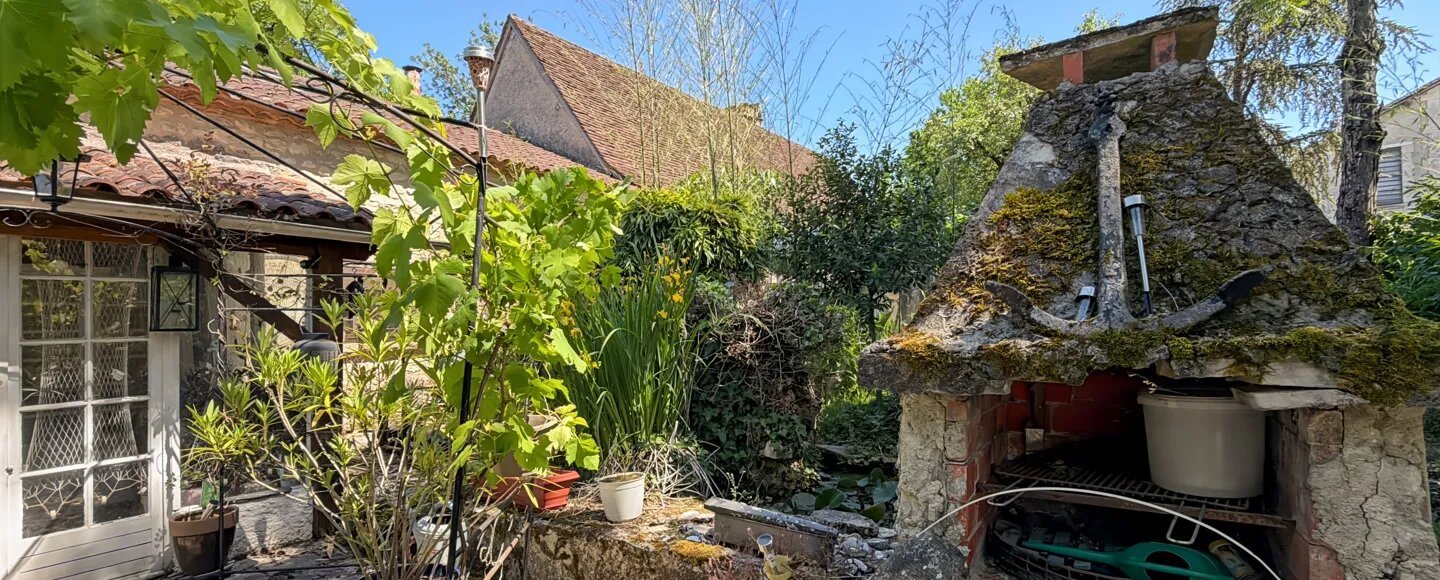 Maison à vendre, 375m², Limeyrat