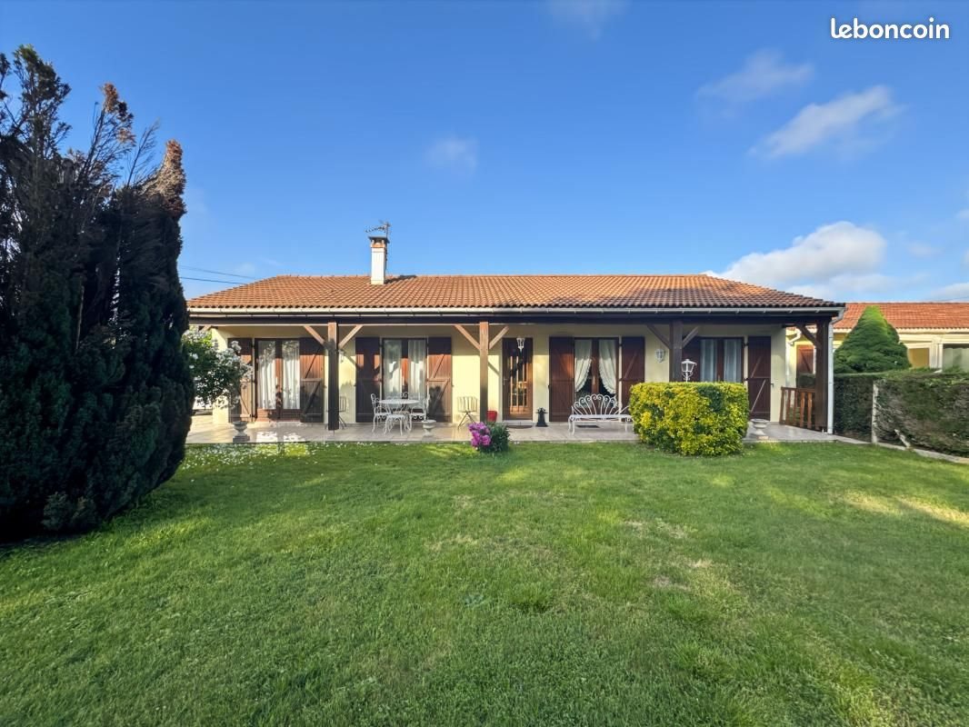 Maison à vendre, 82m², Montrem
