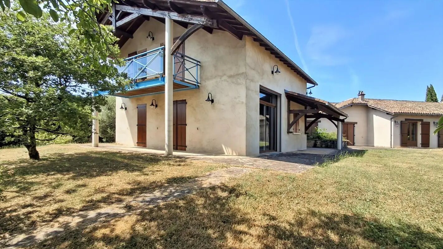 Maison à vendre, 390m², Antonne-et-Trigonant