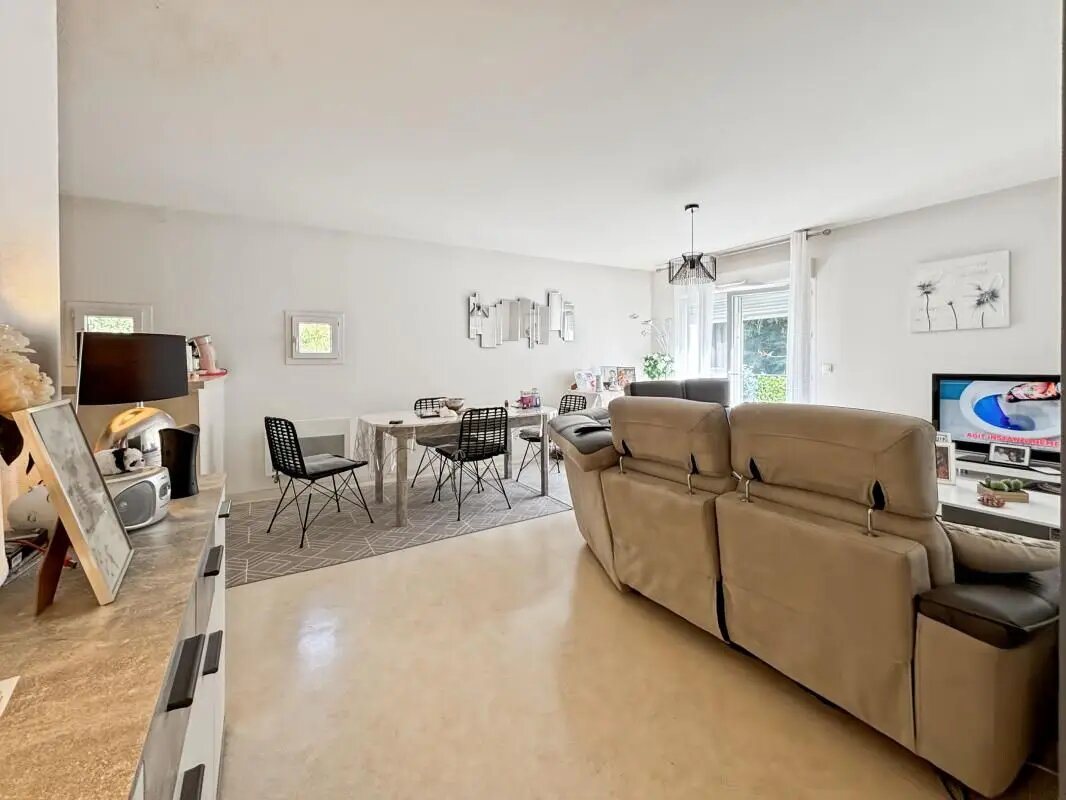 Appartement à vendre, 66m², Champcevinel