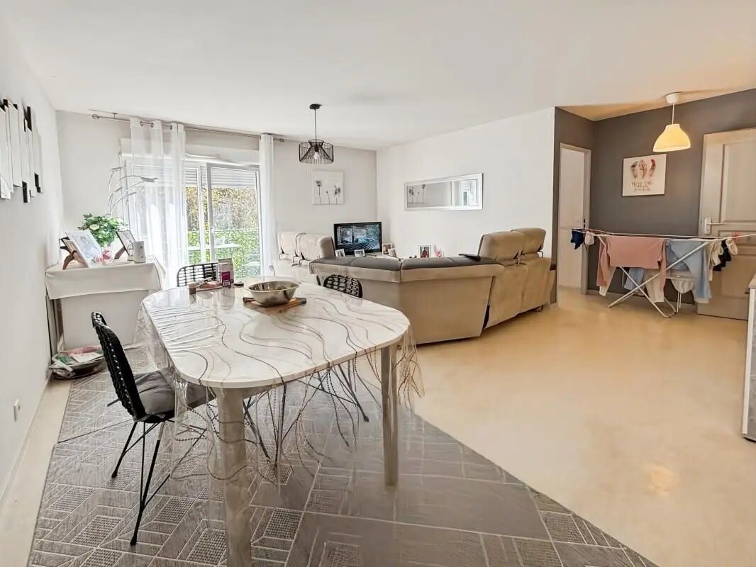 Appartement à vendre, 66m², Champcevinel