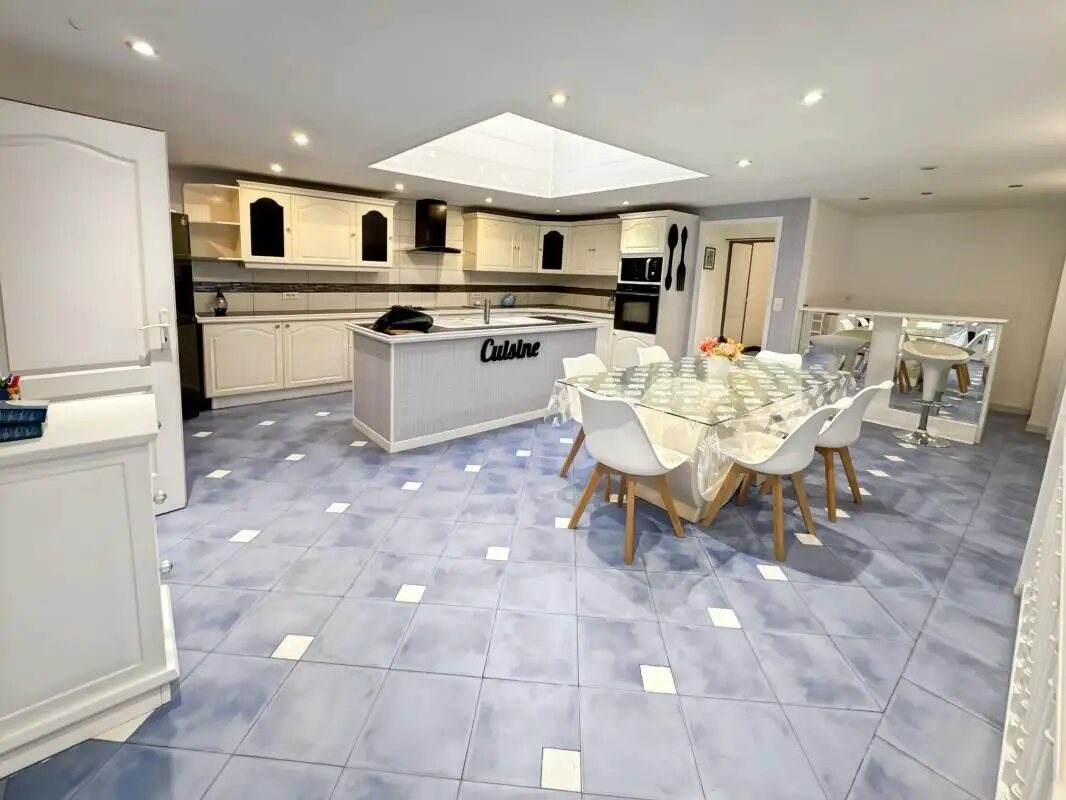 Maison à vendre, 173m², Boulazac