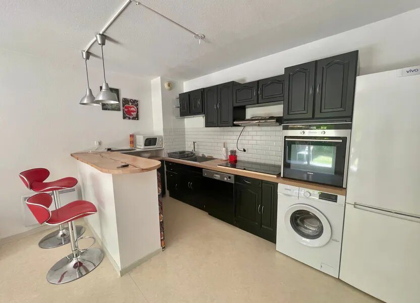 Appartement à louer, 47m², Champcevinel