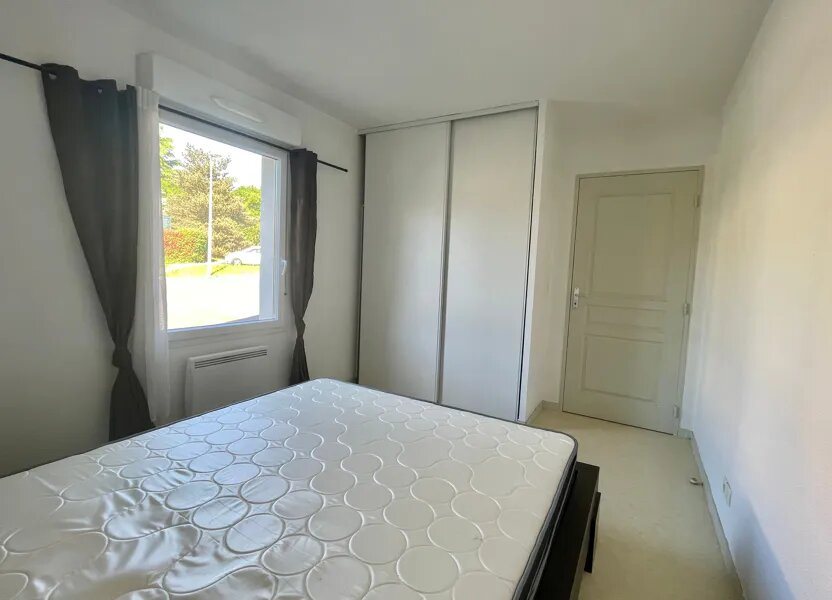 Appartement à louer, 47m², Champcevinel