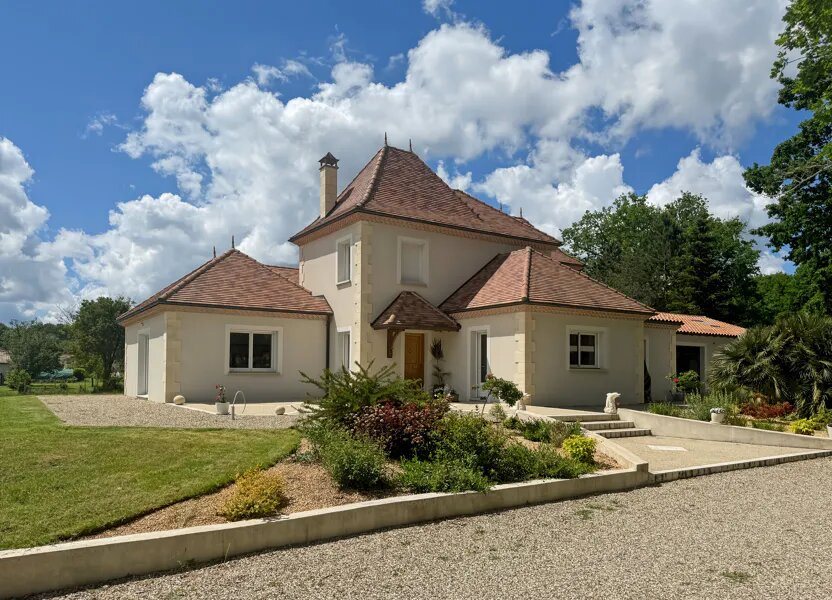 Maison à vendre, 175m², Saint-Astier
